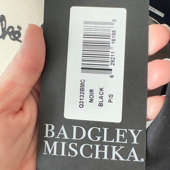 Badgley Mischka Black Trench Coat - Picture 8 of 9